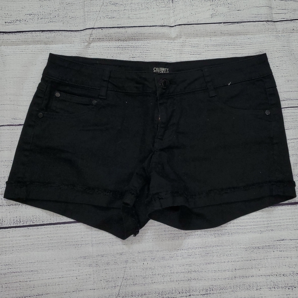 ❤️‍🩹 celebrity pink shorts